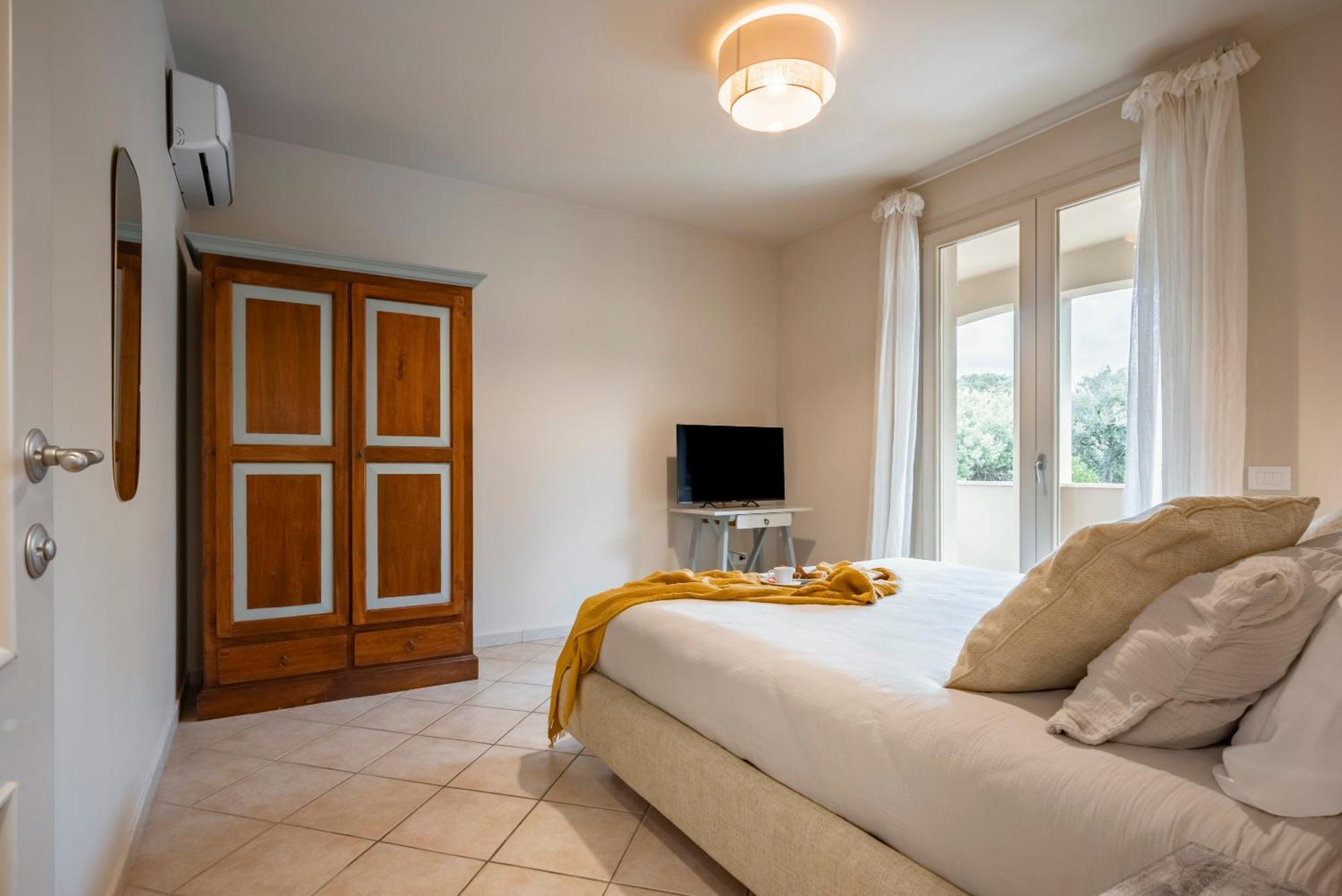 Zefiro Apartments Сан Винченцо Екстериор снимка